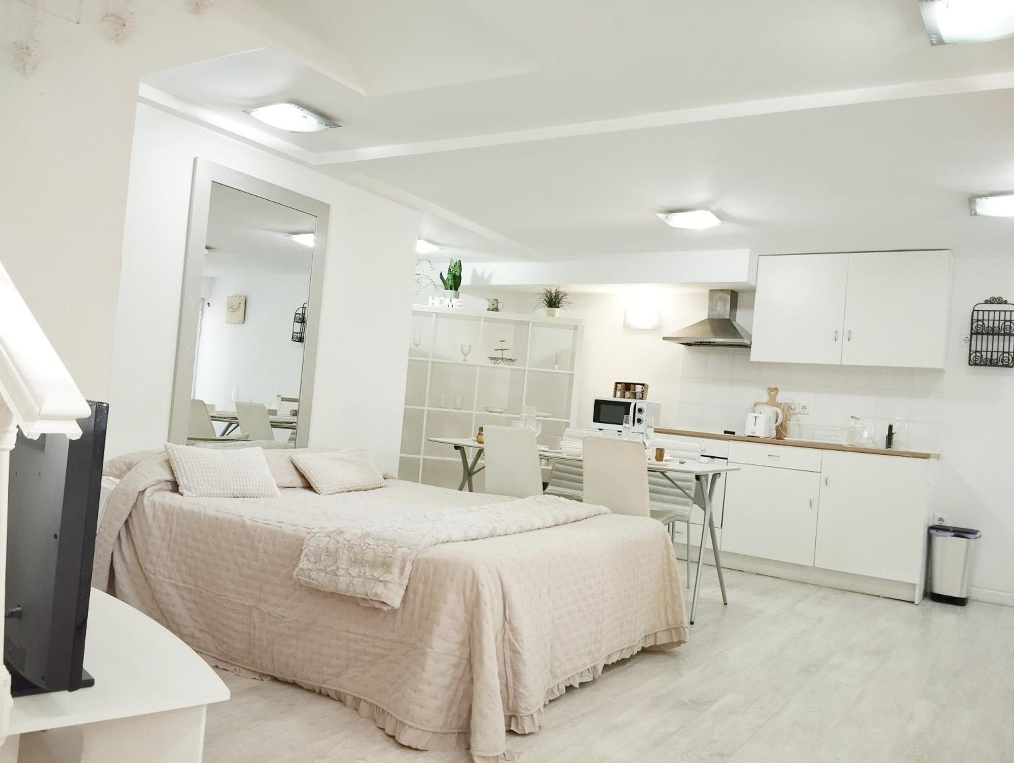 Cool Basement Studio In Hosts House With Private Terrace And Bbq Zizur Mayor Exterior photo